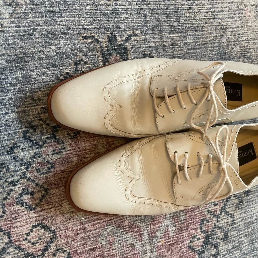 VINTAGE- Keneth Cole shoes